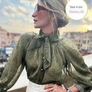 BURU big bow blouse cropped button down peridot cheetah size medium